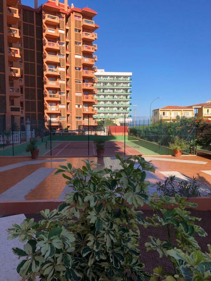 شقة Magnificent Studio With A Terrace Overlooking The Sea! بويرتو ذي لا كروز المظهر الخارجي الصورة